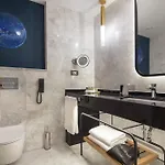Hotel Doubletree By Hilton