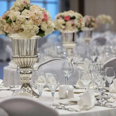 酒店 Doubletree By Hilton 5*