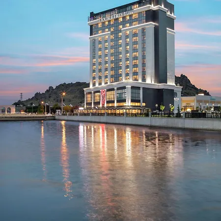 Hotel Doubletree By Hilton
