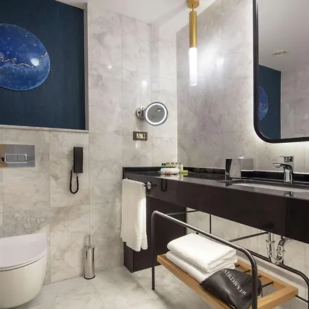 Doubletree By Hilton 4* 아피욘