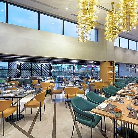 Hotell Doubletree By Hilton 5*