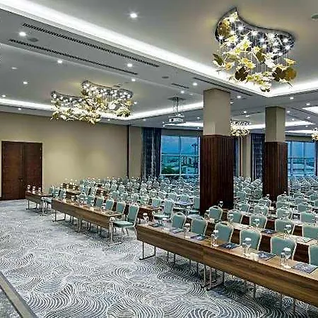 Hotell Doubletree By Hilton 5*