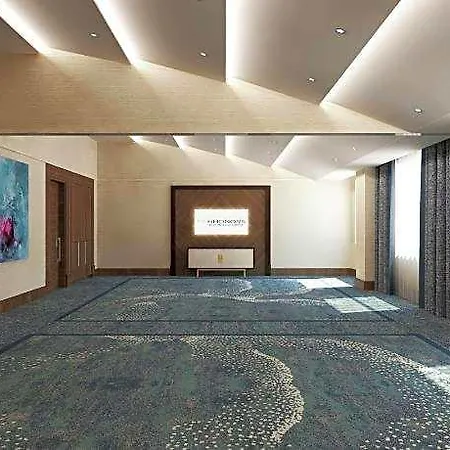 Doubletree By Hilton Hotell 5*