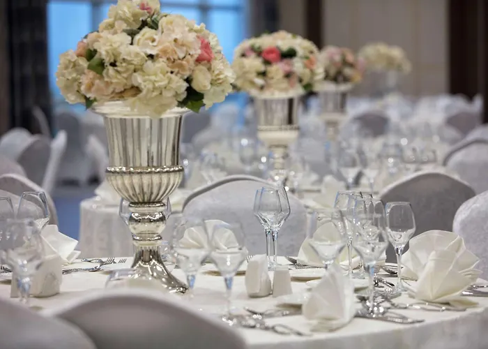 Ξενοδοχείο Doubletree By Hilton 5*